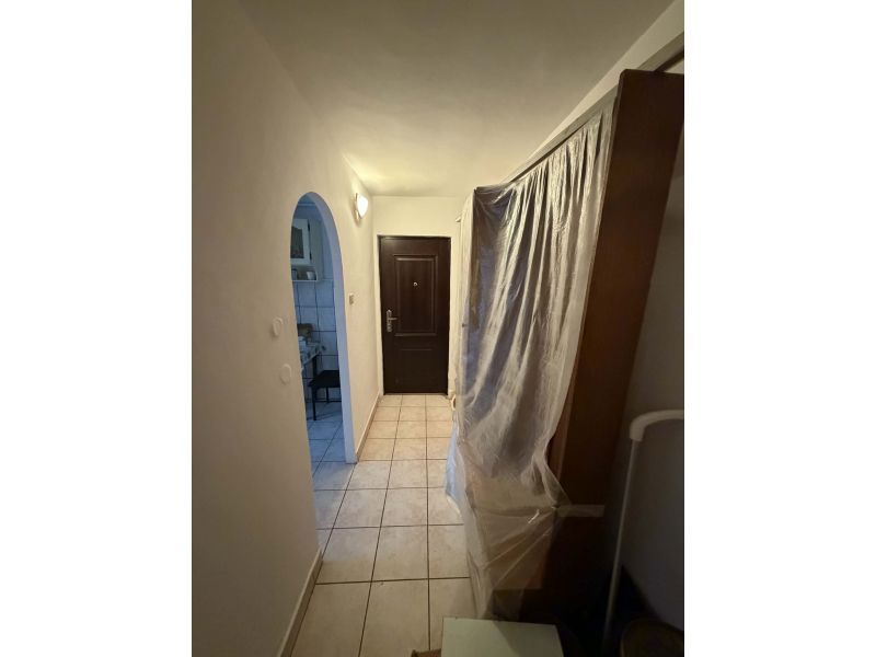 🔥 Oportunitate excelentă! Apartament 2 camere în Carei – Cartier Mihai Viteazu 1🔥 (2)