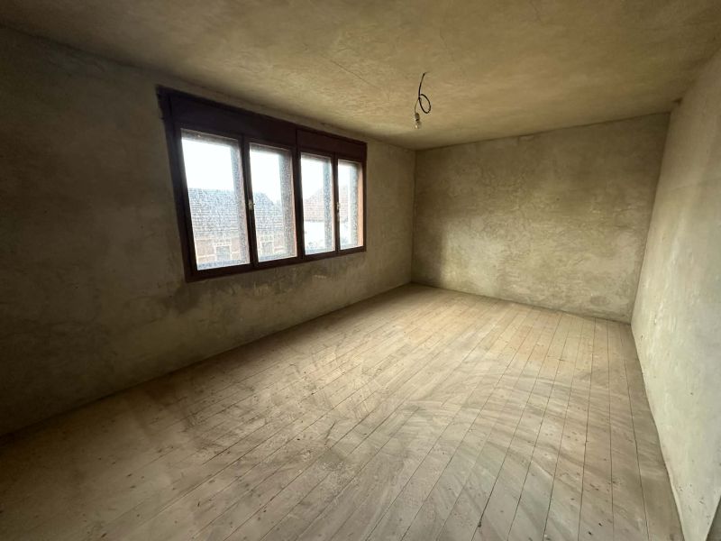 Proprietate rară de vânzare în Carei:  casă , situat pe strada Oborului 0% comision (1)