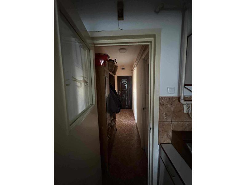 De vânzare apartament 3 camere, 2 băi, Mihai Viteazu, etajul 4/4 – Agenția Value Bizz