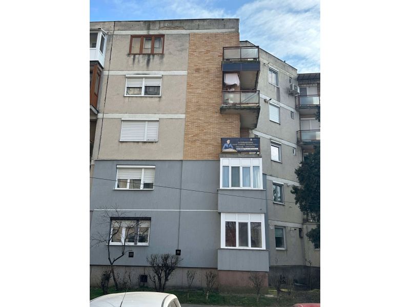 ‼️Apartament 2 camere central – Etaj 2 din 4 ‼️ Carei (6)