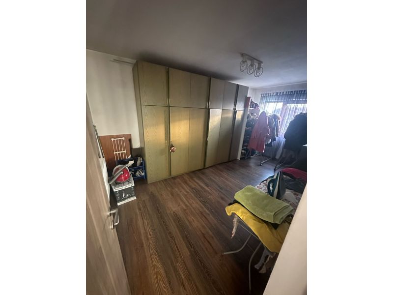 🏡 De vânzare - Casă cu 7 camere, complet renovată și modernizată, în Dorolt (1)