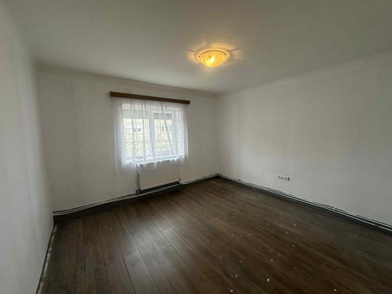 🏡 De vânzare - Casă în comuna Ghenci, la doar 7 km de orașul Carei