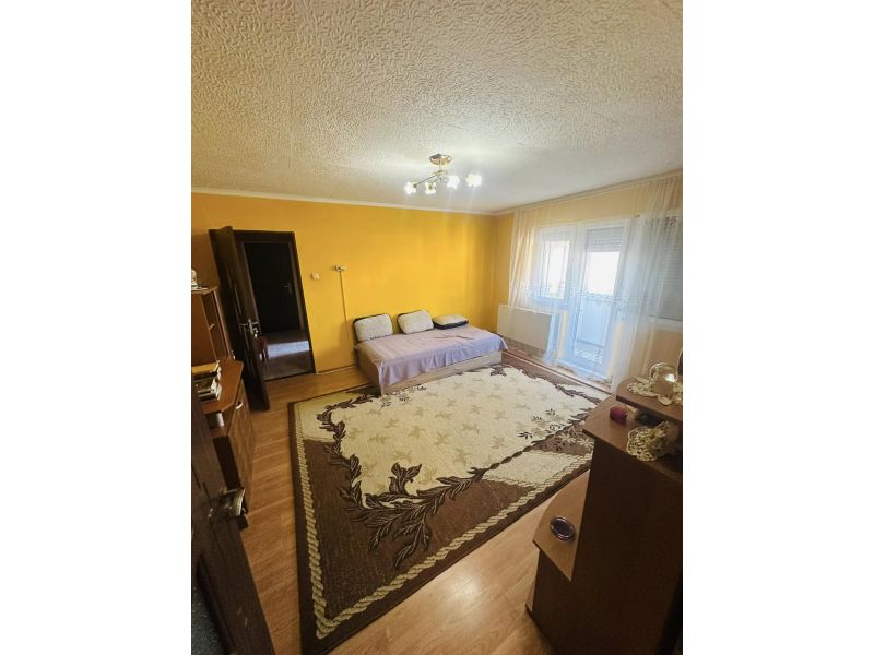 Agenția Value Bizz vă oferă spre vânzare un apartament , semidecomandat, cu 2 camere situat la etajul 4 . (5)